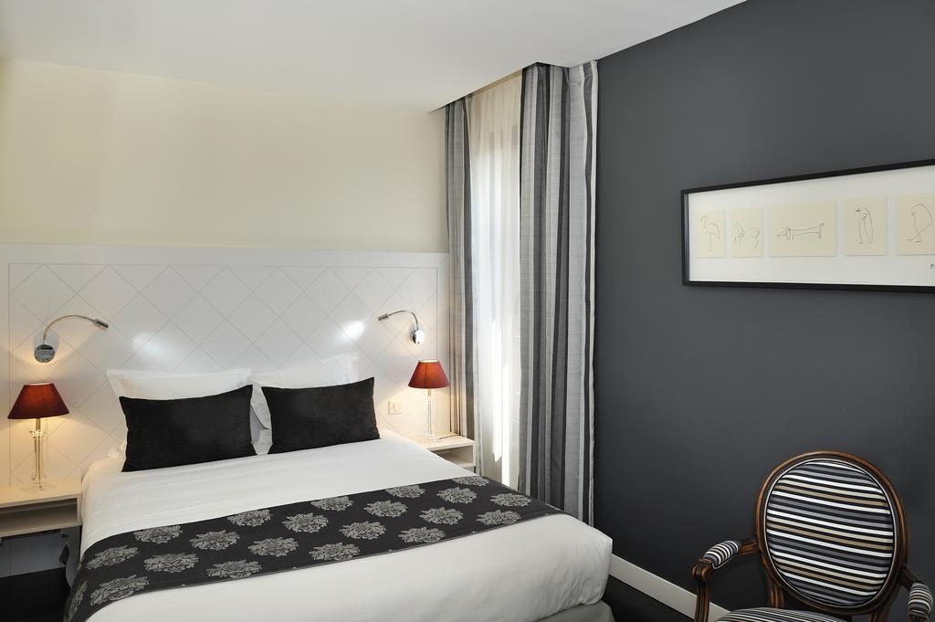 Hotel Le Saint-Jacques Cloyes-sur-le-Loir Esterno foto