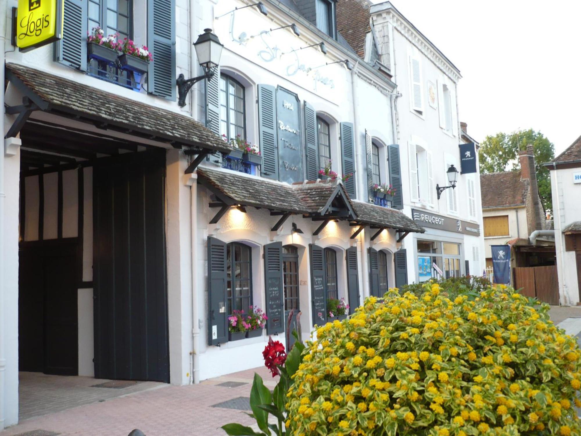 Hotel Le Saint-Jacques Cloyes-sur-le-Loir Esterno foto